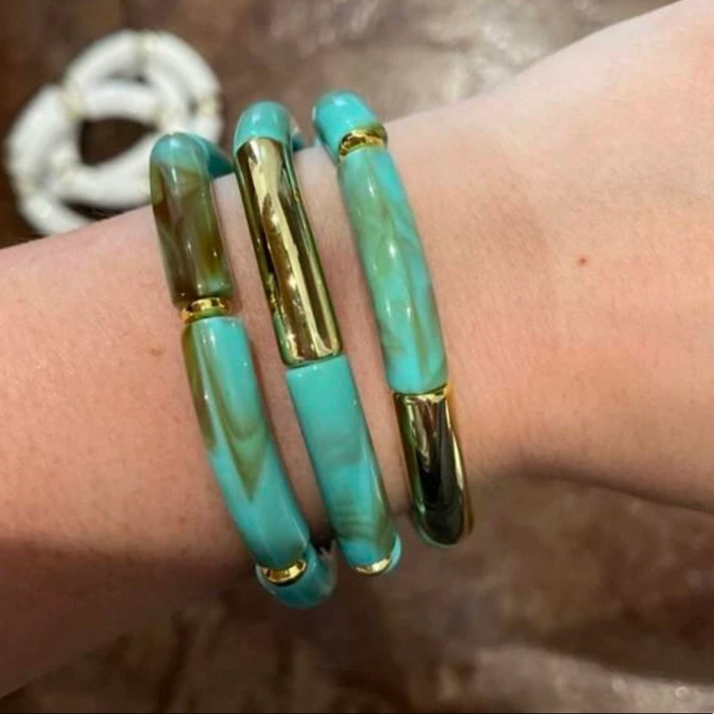 NWT 5/$25 Boho Boutique Turquoise Tube Bead Gold Tone Stretch Stacking Bracelet